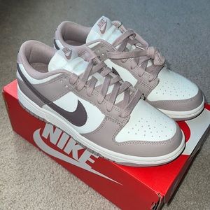 Womens Nike Dunk Low